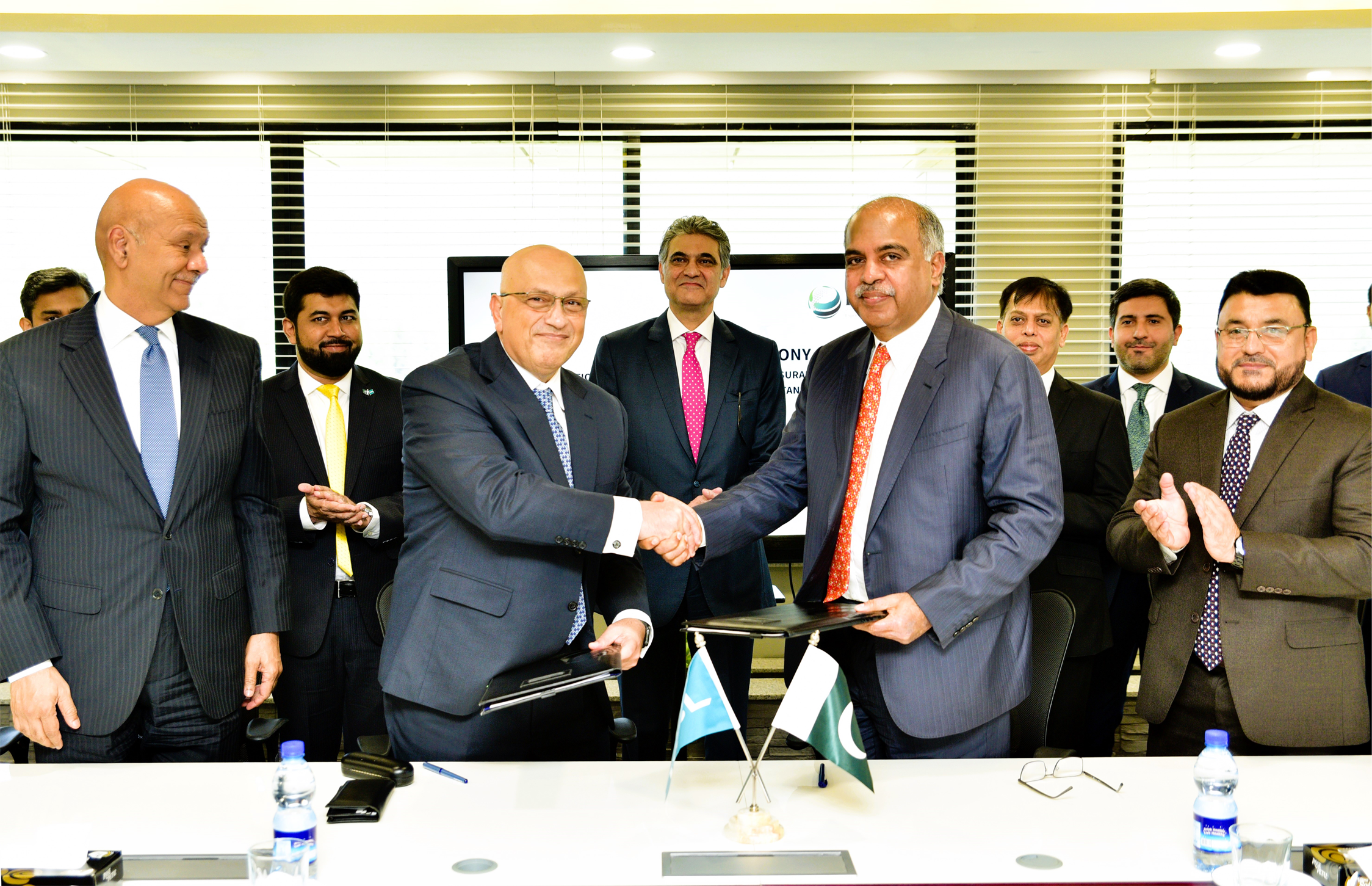 HBL and EXIM partner to boost SME exports